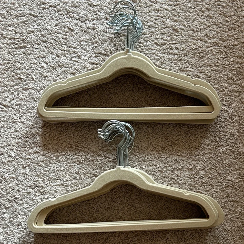 Set of 24 kids hangers